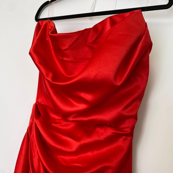 HOUSE OF CB size S D-DD  Adrienne' Scarlet Satin Strapless red Gown NWOT - Picture 6 of 11